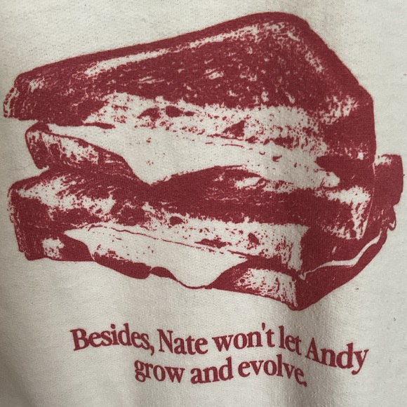 Gildan Sweatshirt, Size L, White, The Devil Wears Prada - Picture 4 of 4